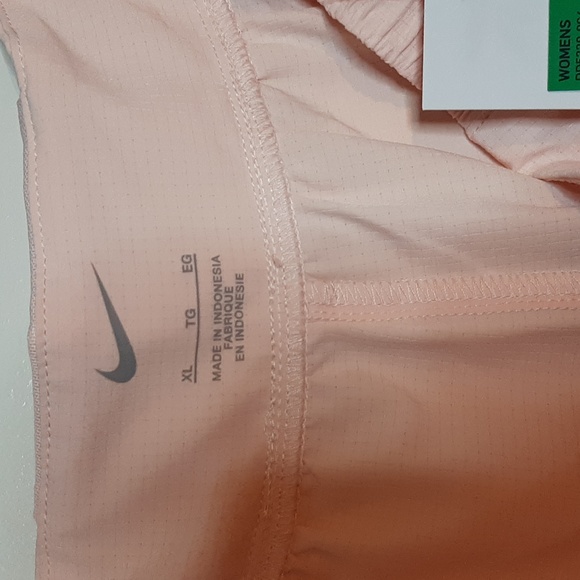 Nwt women's nike running division shorts - Picture 5 of 5